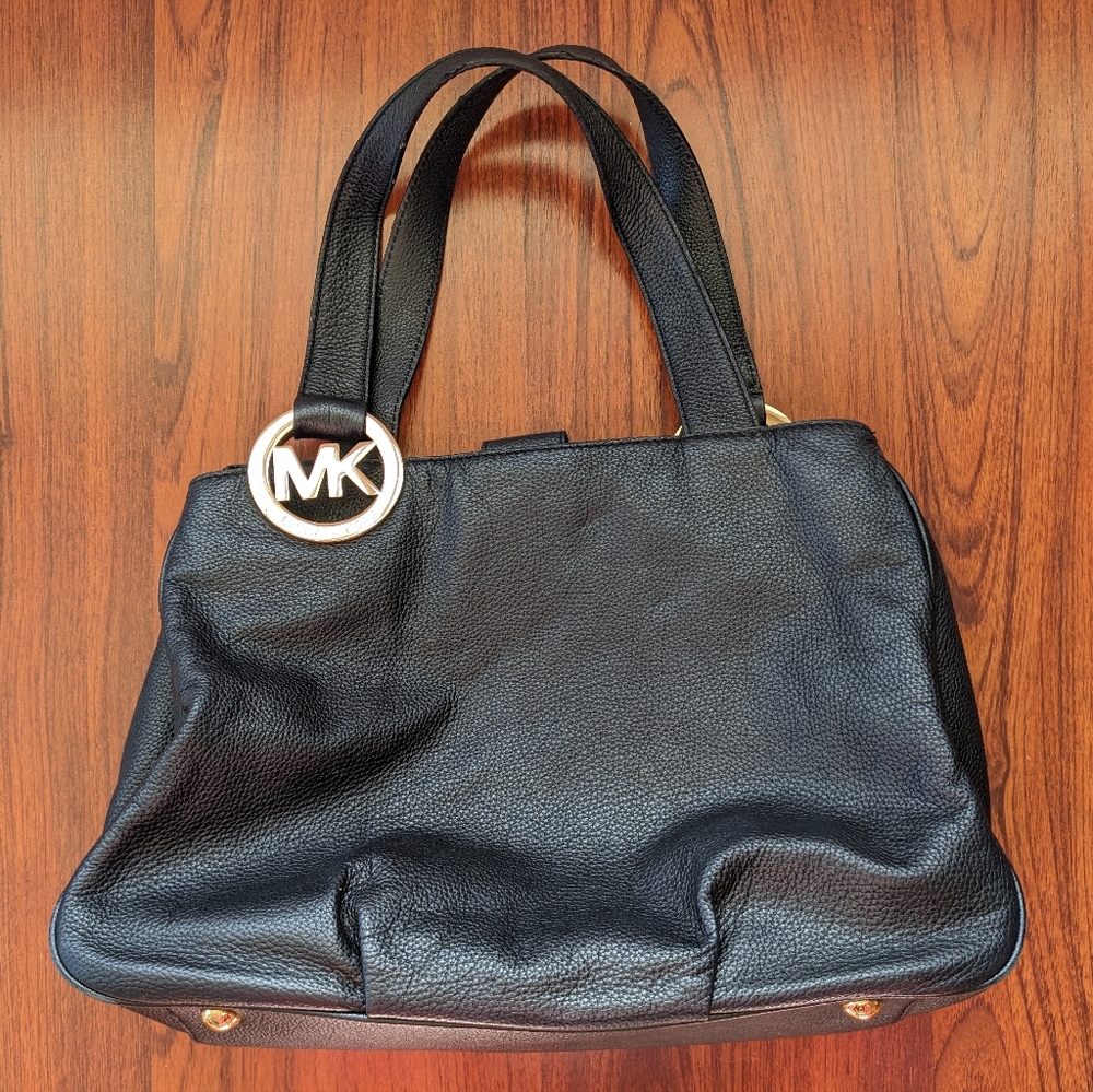 Micheal Kors Large Pebbled Leather Shoulder Bag, Black
